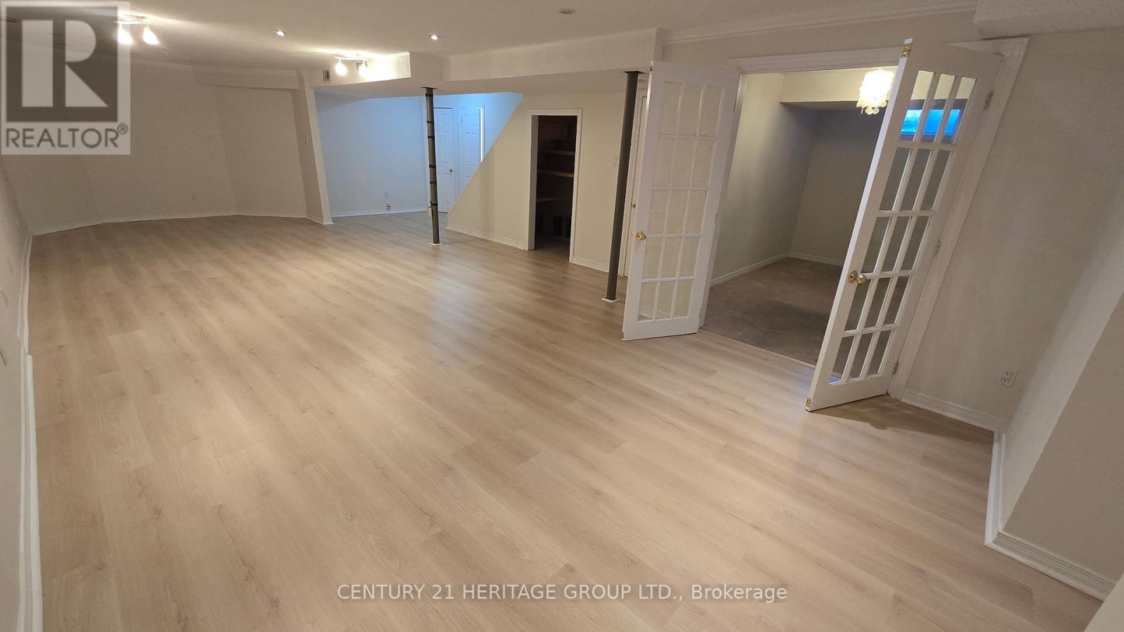 482 Ferndale Drive N, Barrie, Ontario L4N 0S1 - Photo 16 - S13765968