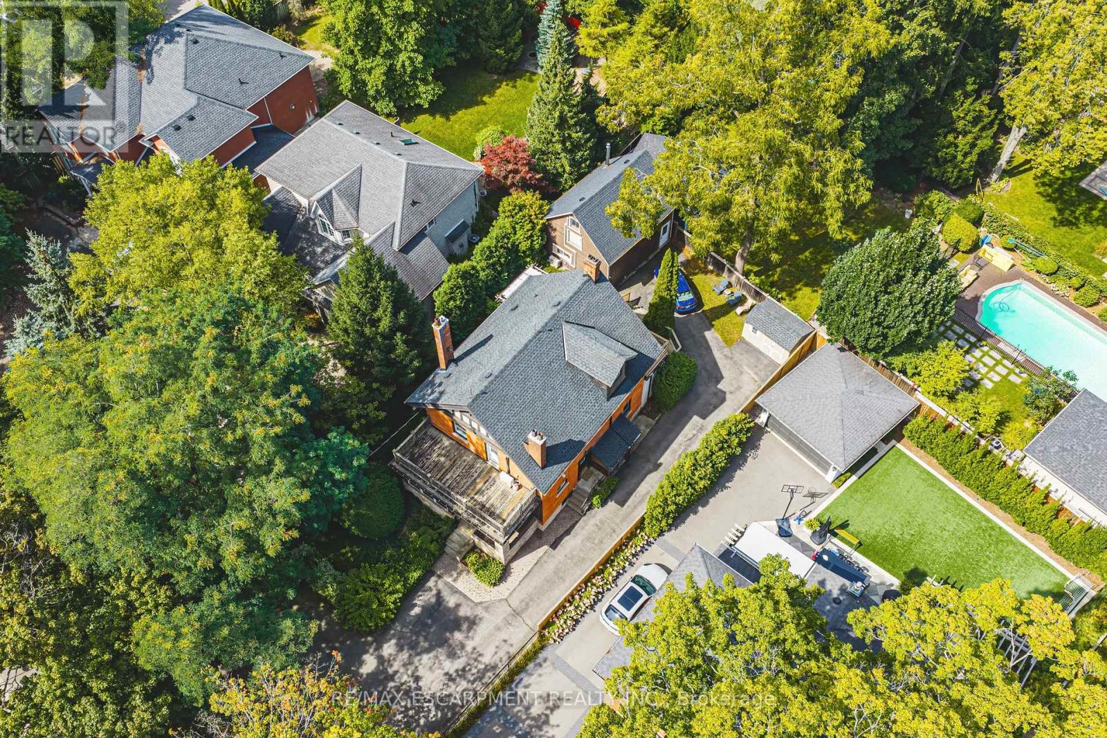 2177 Lakeshore Road, Burlington, Ontario  L7R 1A5 - Photo 40 - W13765678