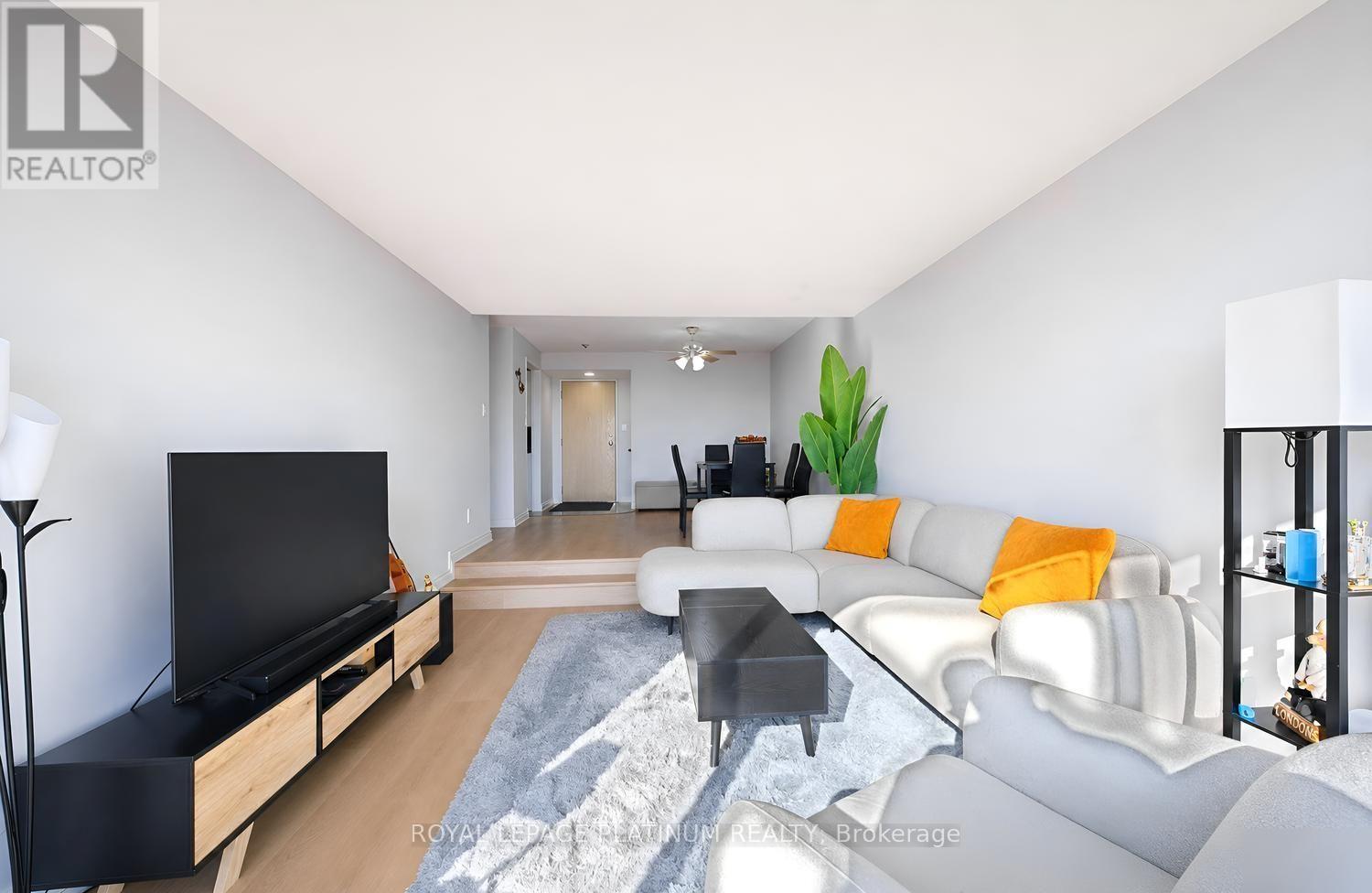708 - 50 Eglinton Avenue W, Mississauga, Ontario  L5R 3P5 - Photo 10 - W13765702