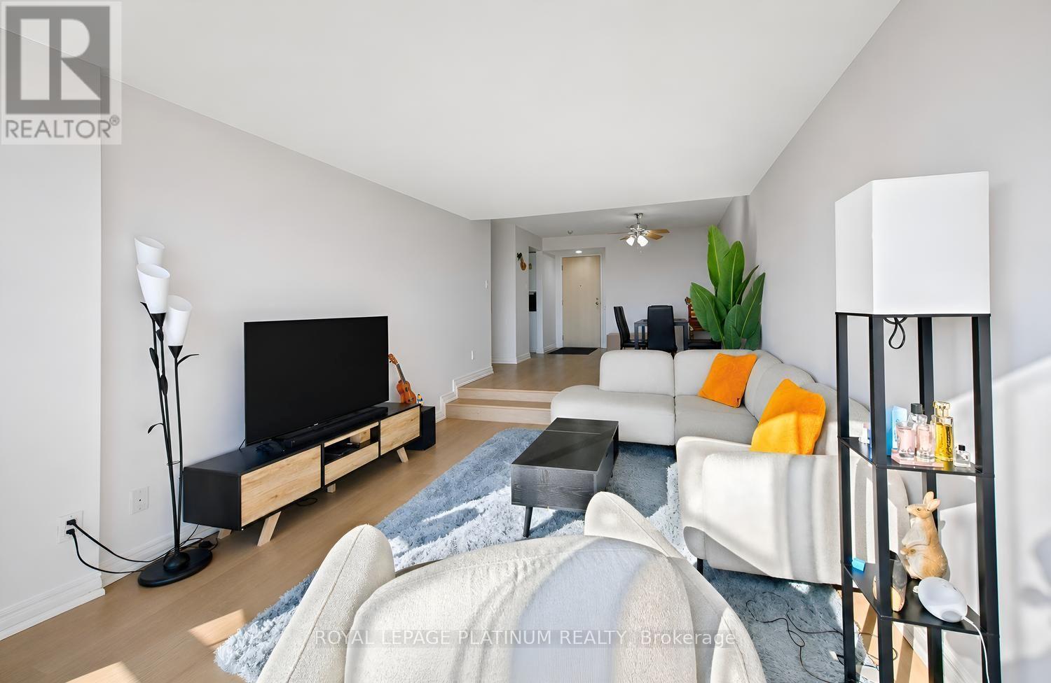 708 - 50 Eglinton Avenue W, Mississauga, Ontario  L5R 3P5 - Photo 11 - W13765702