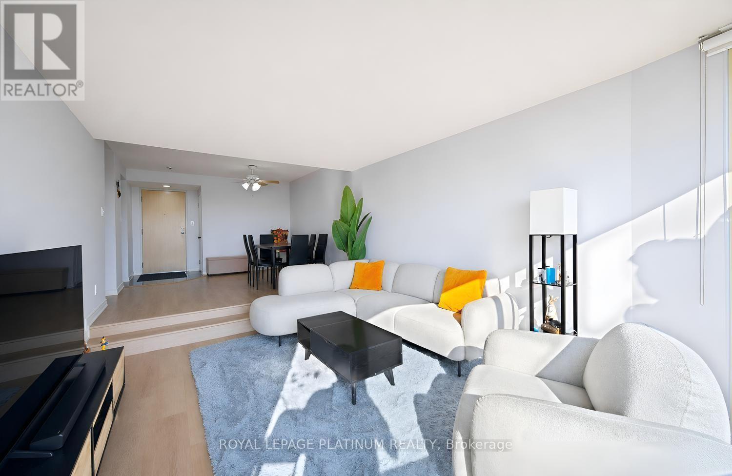 708 - 50 Eglinton Avenue W, Mississauga, Ontario  L5R 3P5 - Photo 12 - W13765702