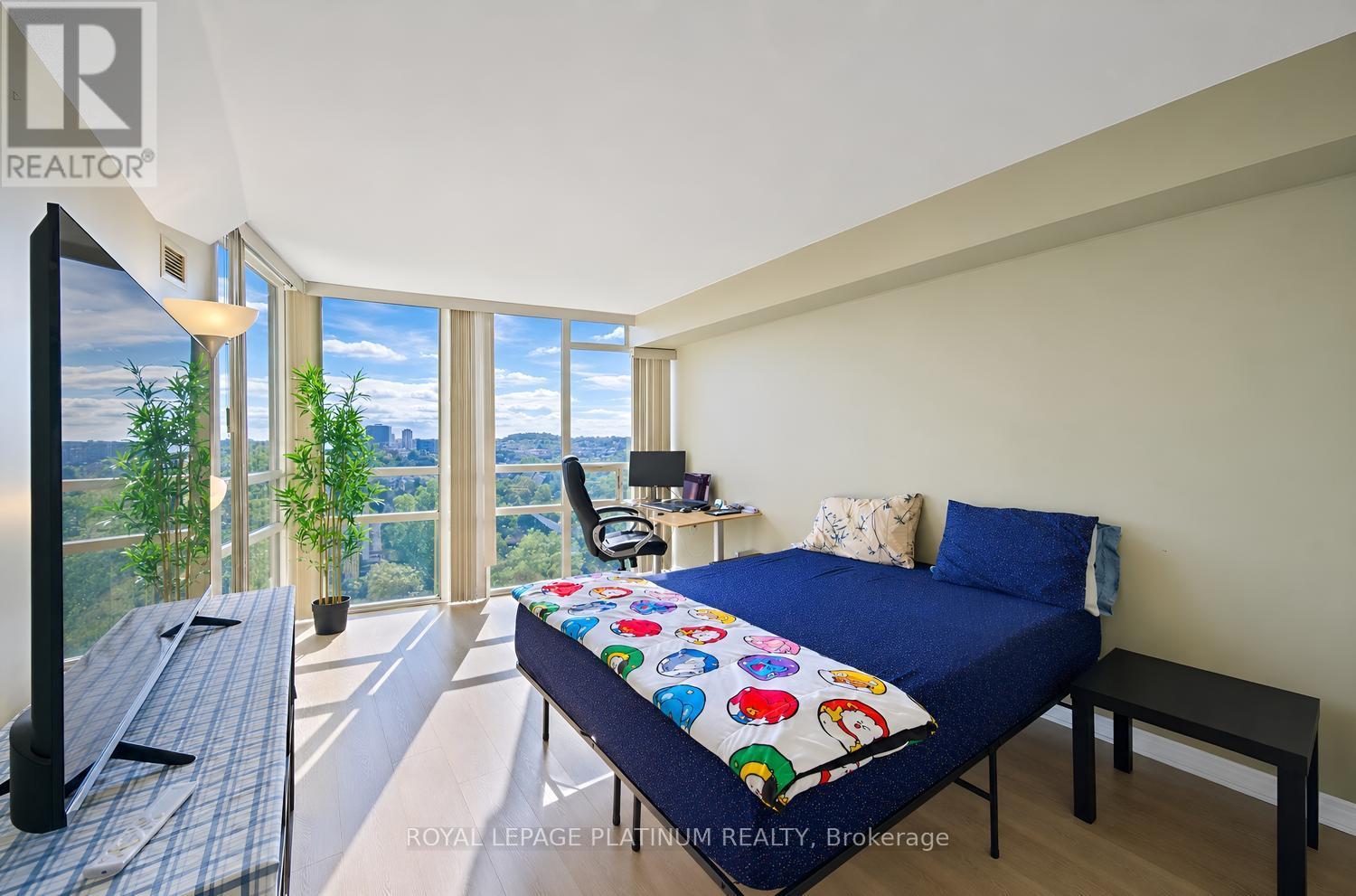708 - 50 Eglinton Avenue W, Mississauga, Ontario  L5R 3P5 - Photo 21 - W13765702