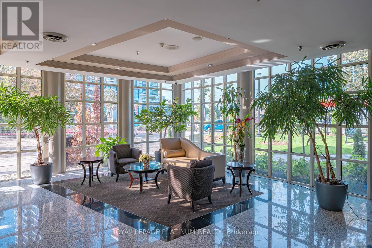 708 - 50 Eglinton Avenue W, Mississauga, Ontario  L5R 3P5 - Photo 4 - W13765702