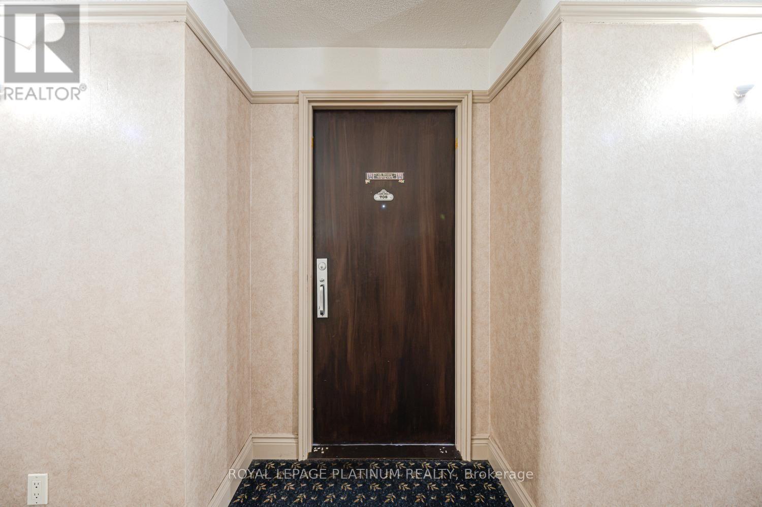 708 - 50 Eglinton Avenue W, Mississauga, Ontario  L5R 3P5 - Photo 5 - W13765702