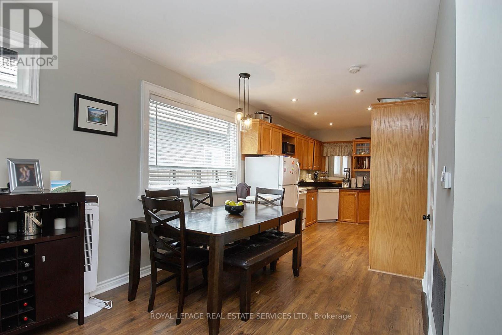 37 Seventeenth Street, Toronto, Ontario  M8V 3K2 - Photo 11 - W13765714