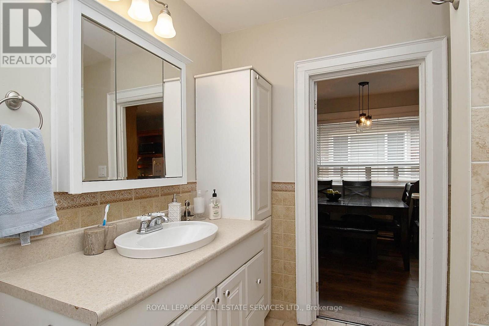37 Seventeenth Street, Toronto, Ontario  M8V 3K2 - Photo 17 - W13765714