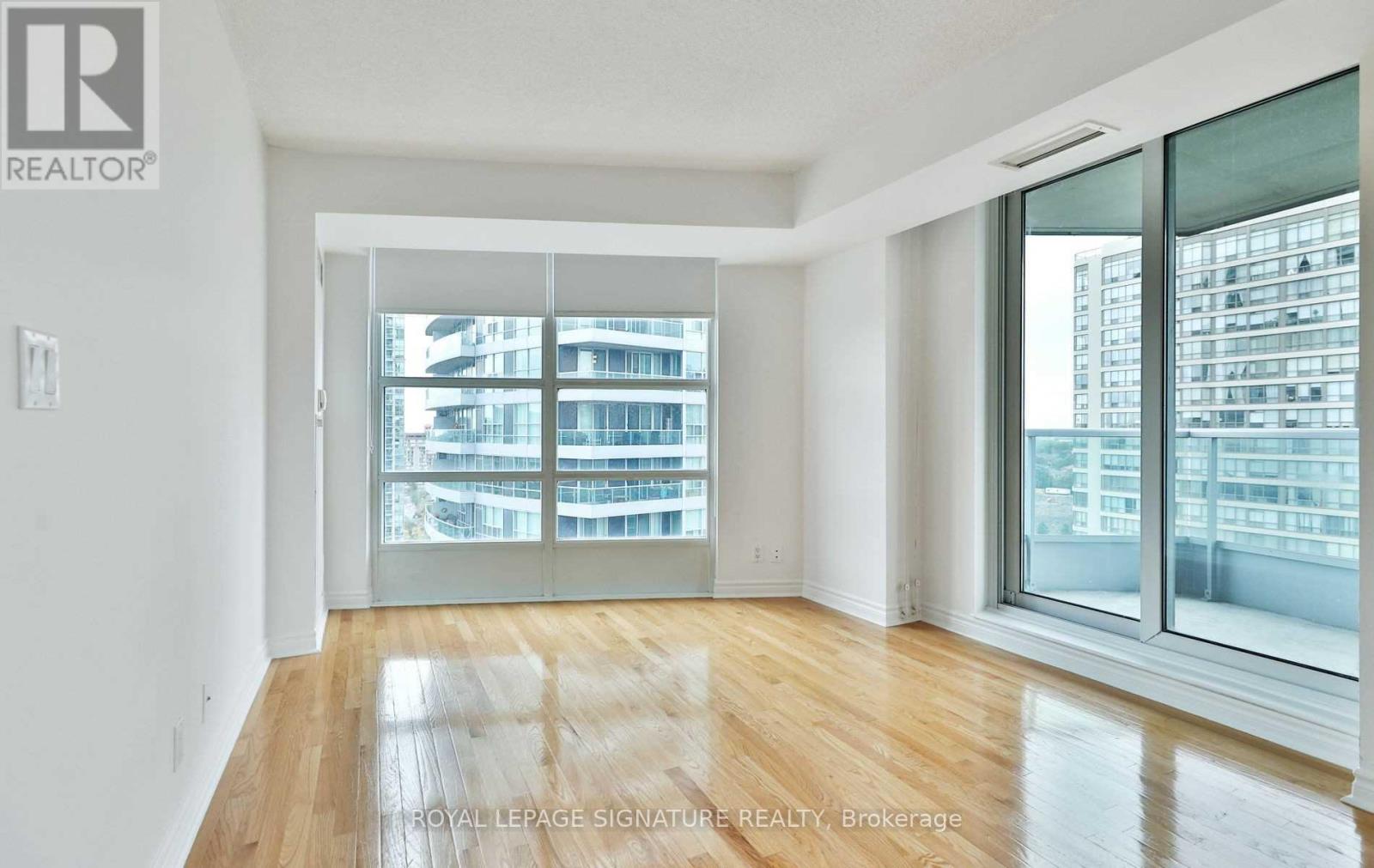 1605 - 1 Elm Drive W, Mississauga, Ontario L5B 4M1 - Photo 10 - W13765728