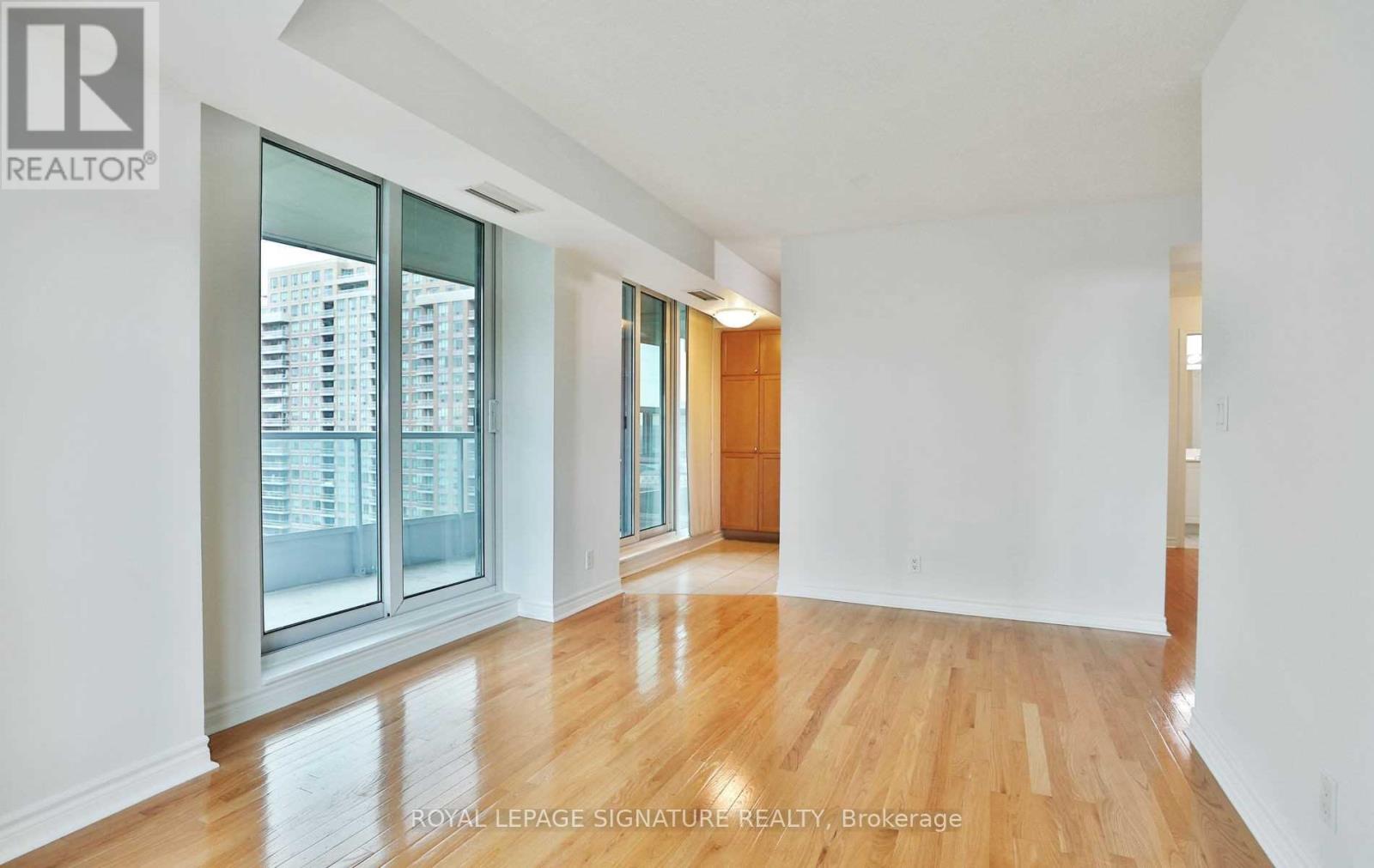1605 - 1 Elm Drive W, Mississauga, Ontario L5B 4M1 - Photo 9 - W13765728