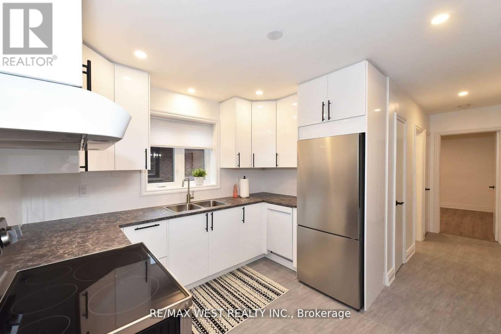 Main - 168 Strathnairn Avenue, Toronto, Ontario M2M 2G1 - Photo 8 - W13765830