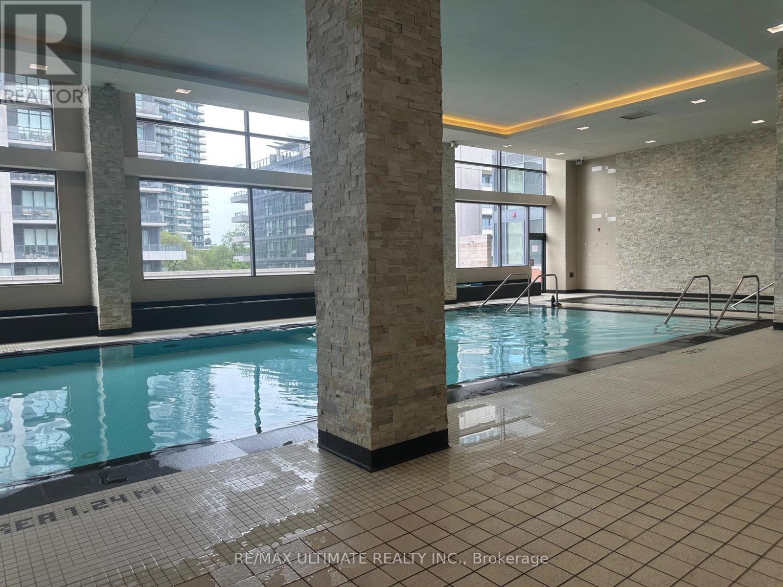Th01 - 2212 Lake Shore Boulevard W, Toronto, Ontario M8V 0C2 - Photo 25 - W13765852