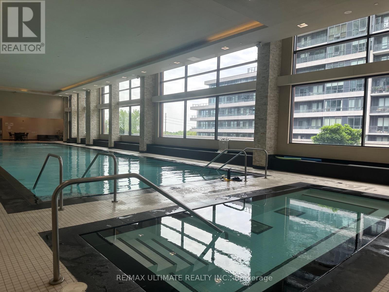 Th01 - 2212 Lake Shore Boulevard W, Toronto, Ontario M8V 0C2 - Photo 31 - W13765852