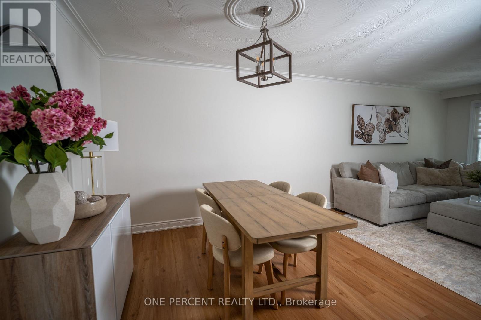 75 Plunkett Road, Toronto, Ontario  M9L 2J4 - Photo 8 - W13765854
