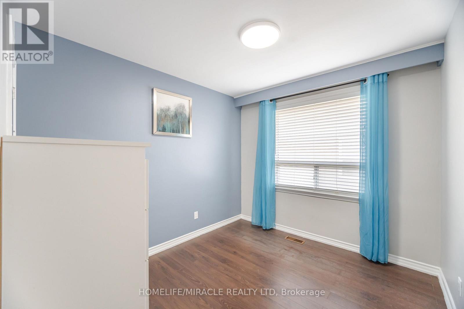 41 Bradstock Road, Toronto, Ontario  M9M 1M9 - Photo 22 - W13765904