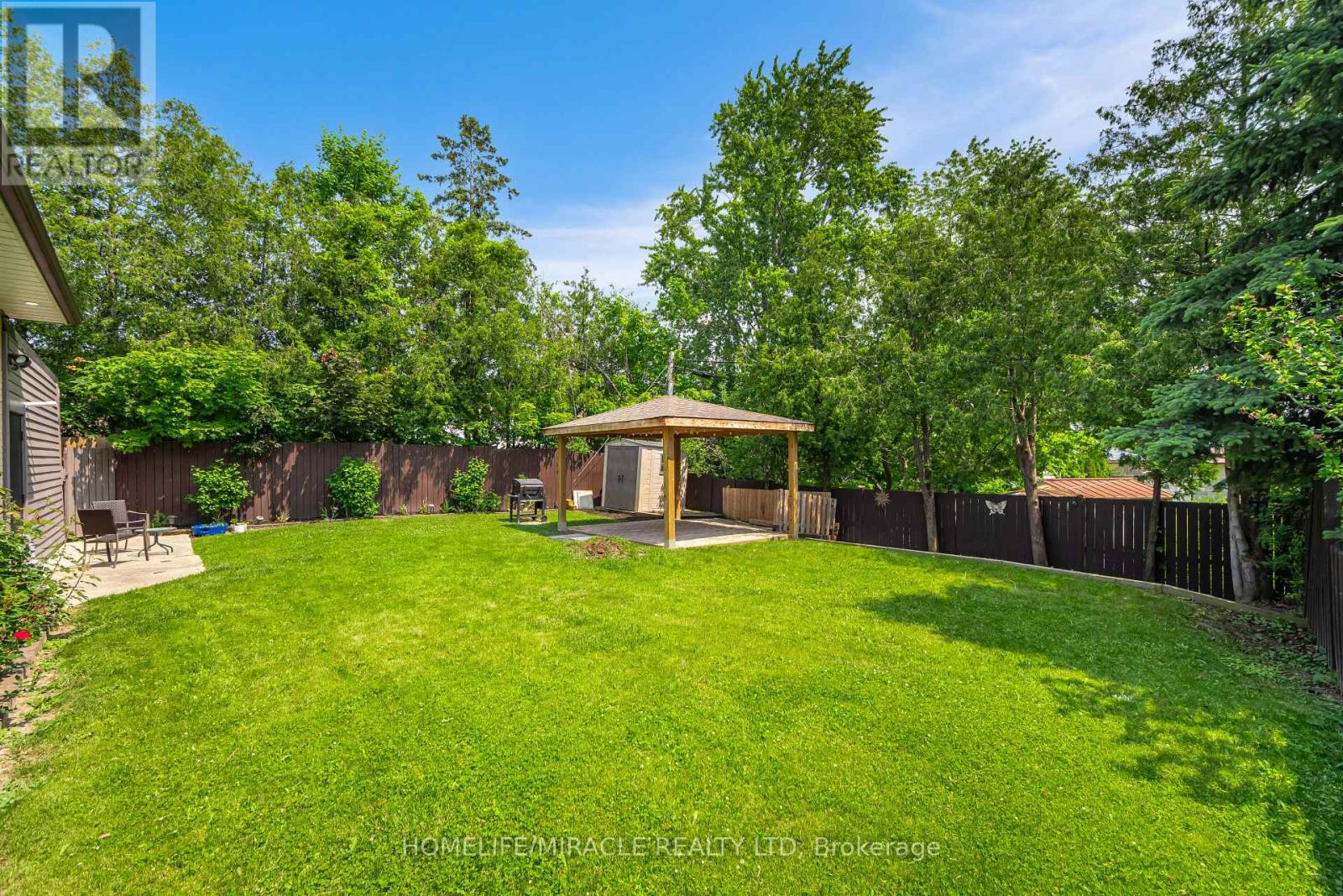 41 Bradstock Road, Toronto, Ontario  M9M 1M9 - Photo 47 - W13765904