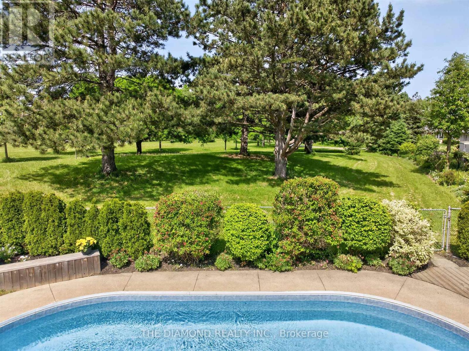 11 Swordbill Drive, Toronto, Ontario  M9A 4V3 - Photo 32 - W13765928