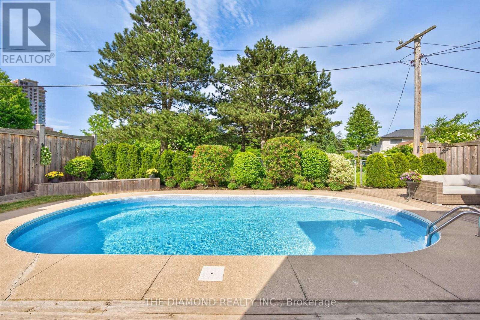 11 Swordbill Drive, Toronto, Ontario  M9A 4V3 - Photo 36 - W13765928