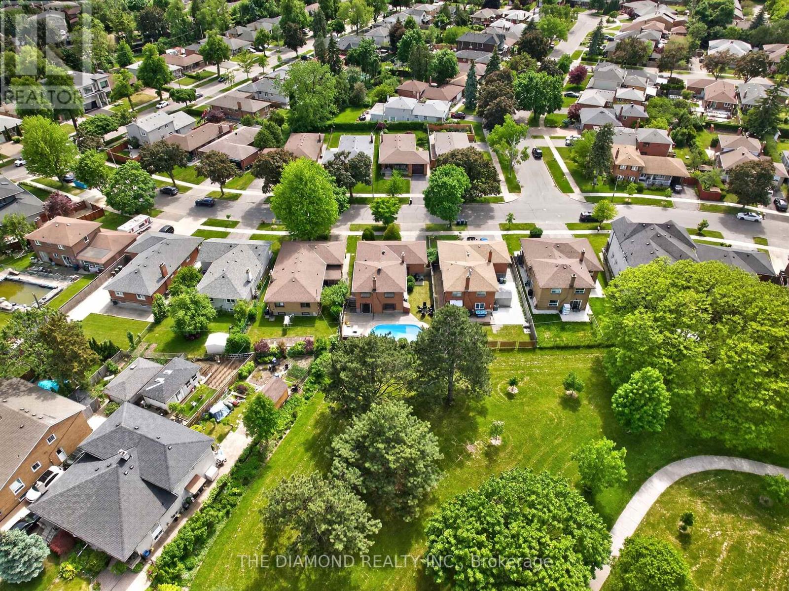 11 Swordbill Drive, Toronto, Ontario  M9A 4V3 - Photo 44 - W13765928
