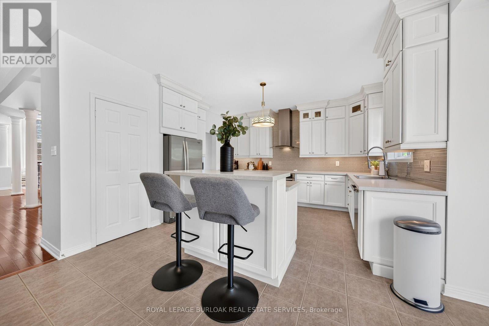 2203 Turnberry Road, Burlington, Ontario L7M 4P9 - Photo 12 - W13766032