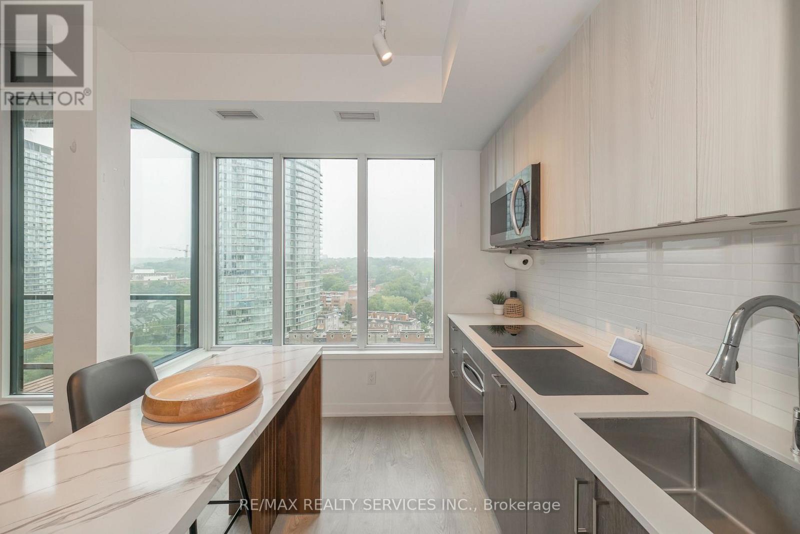 1616 - 1926 Lake Shore Boulevard W, Toronto, Ontario  M6S 1A1 - Photo 16 - W13766116