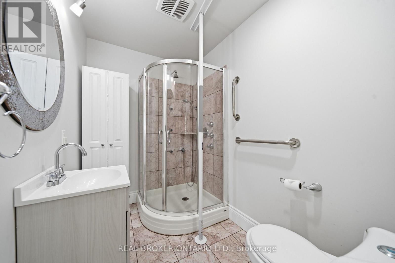 35 Perth Road, Kitchener, Ontario  N2M 3G6 - Photo 11 - X13765704