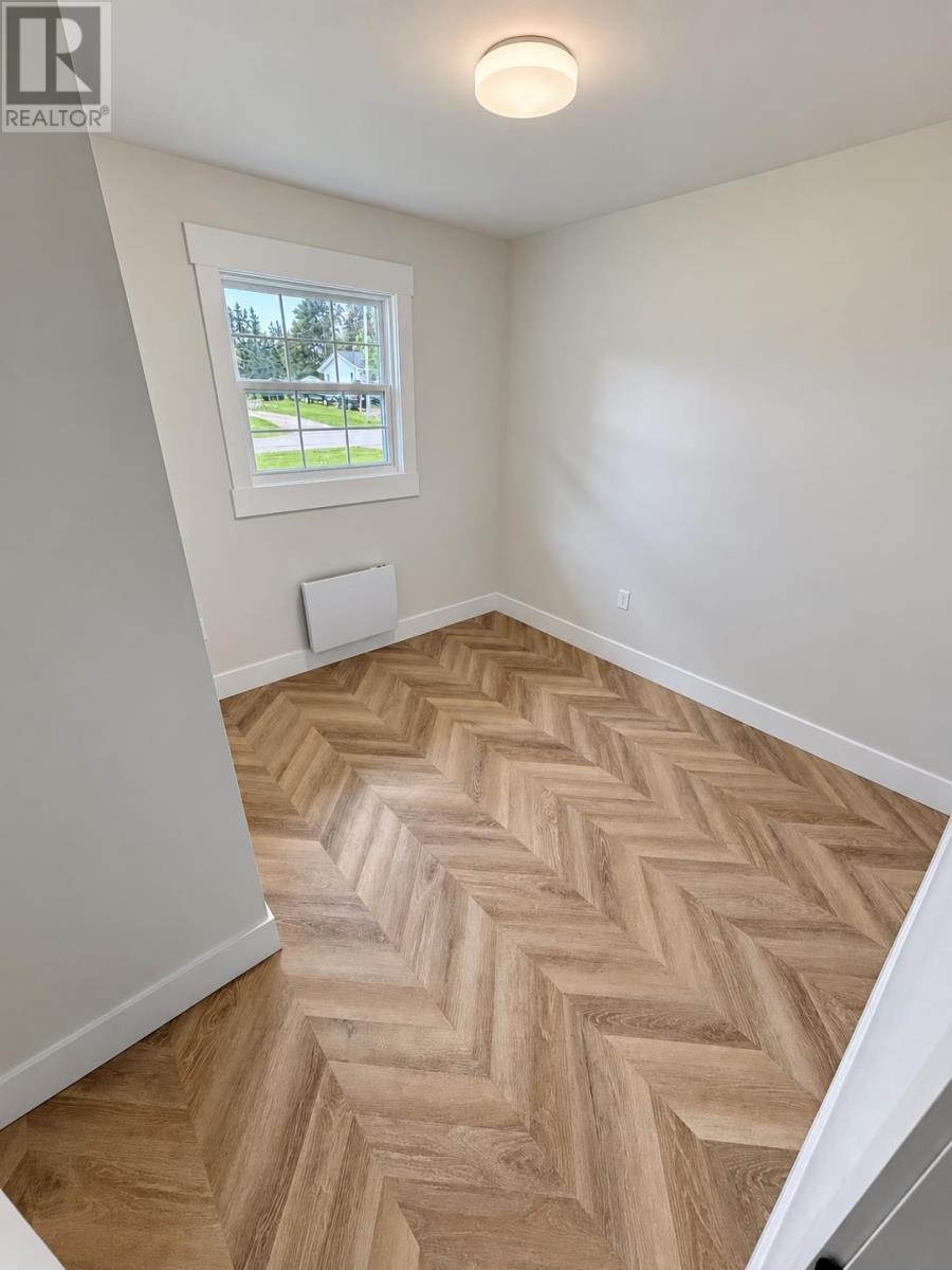 21-23 Thorndale Drive, Charlottetown, Prince Edward Island  C1E 1S8 - Photo 6 - 202622885