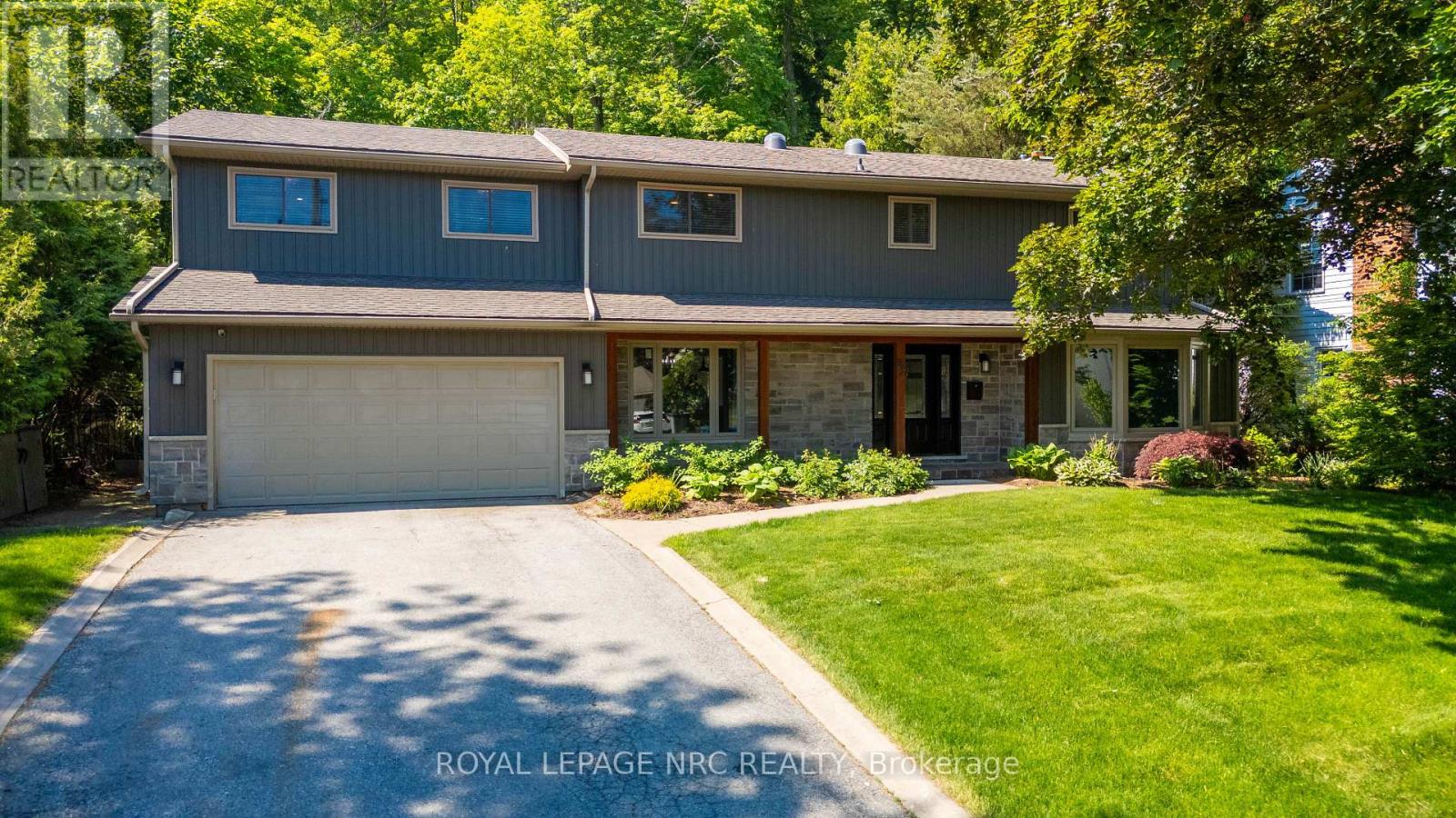 94 DORCHESTER DRIVE, Grimsby, Ontario