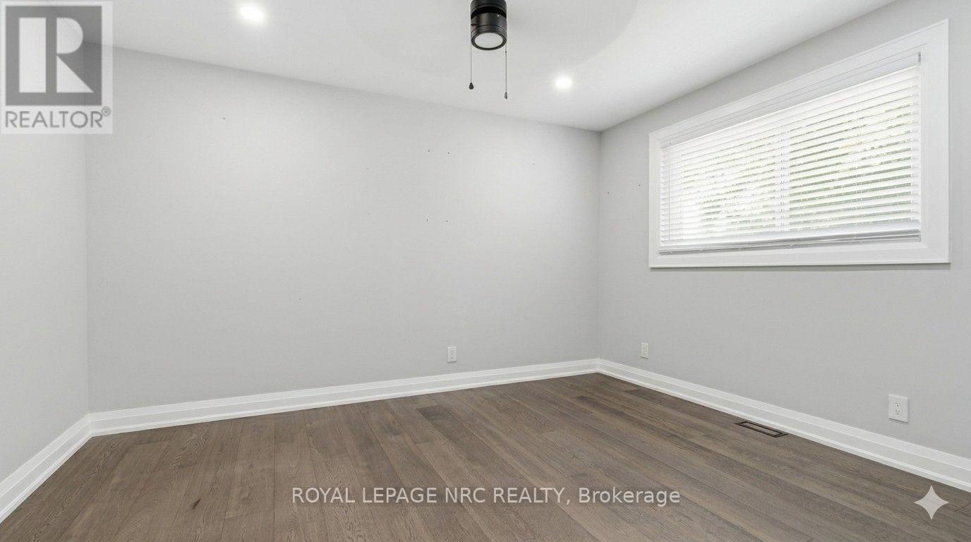 94 Dorchester Drive, Grimsby, Ontario  L3M 1A8 - Photo 20 - X13766034