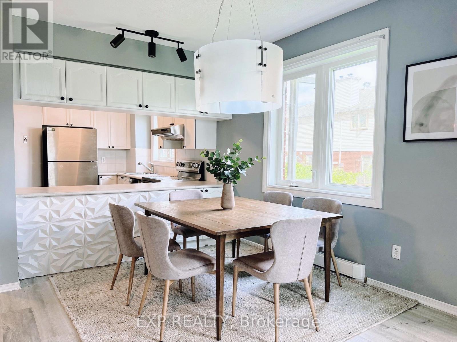 406 BRISTON PRIVATE