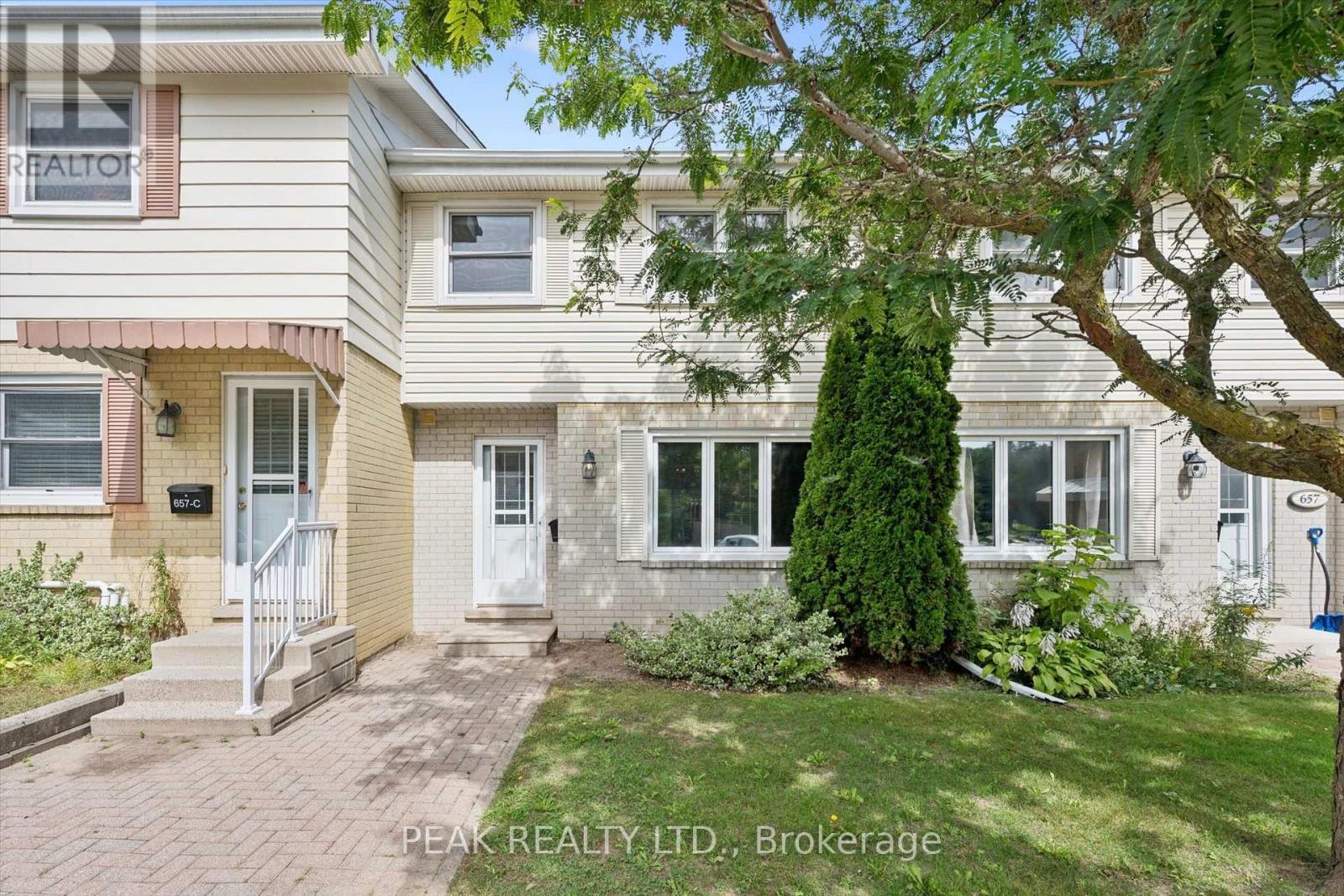 657B ALBERT STREET, Waterloo, Ontario
