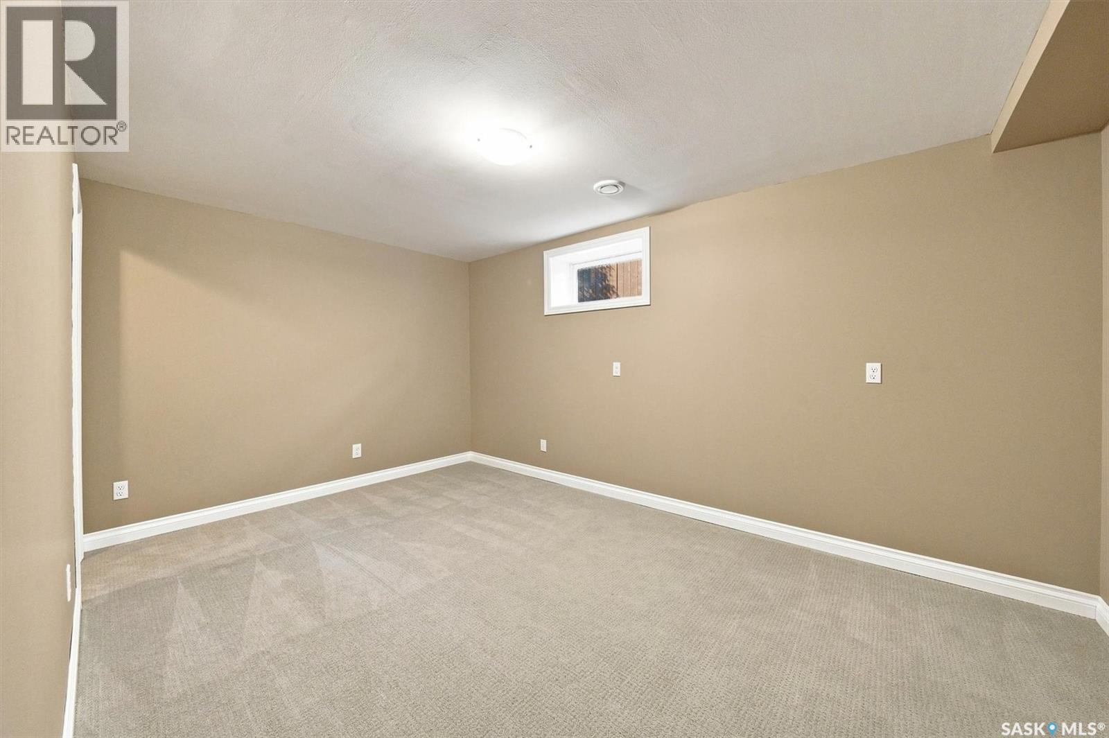 122 Overholt Crescent, Saskatoon, Saskatchewan  S7N 4S9 - Photo 34 - SK048060