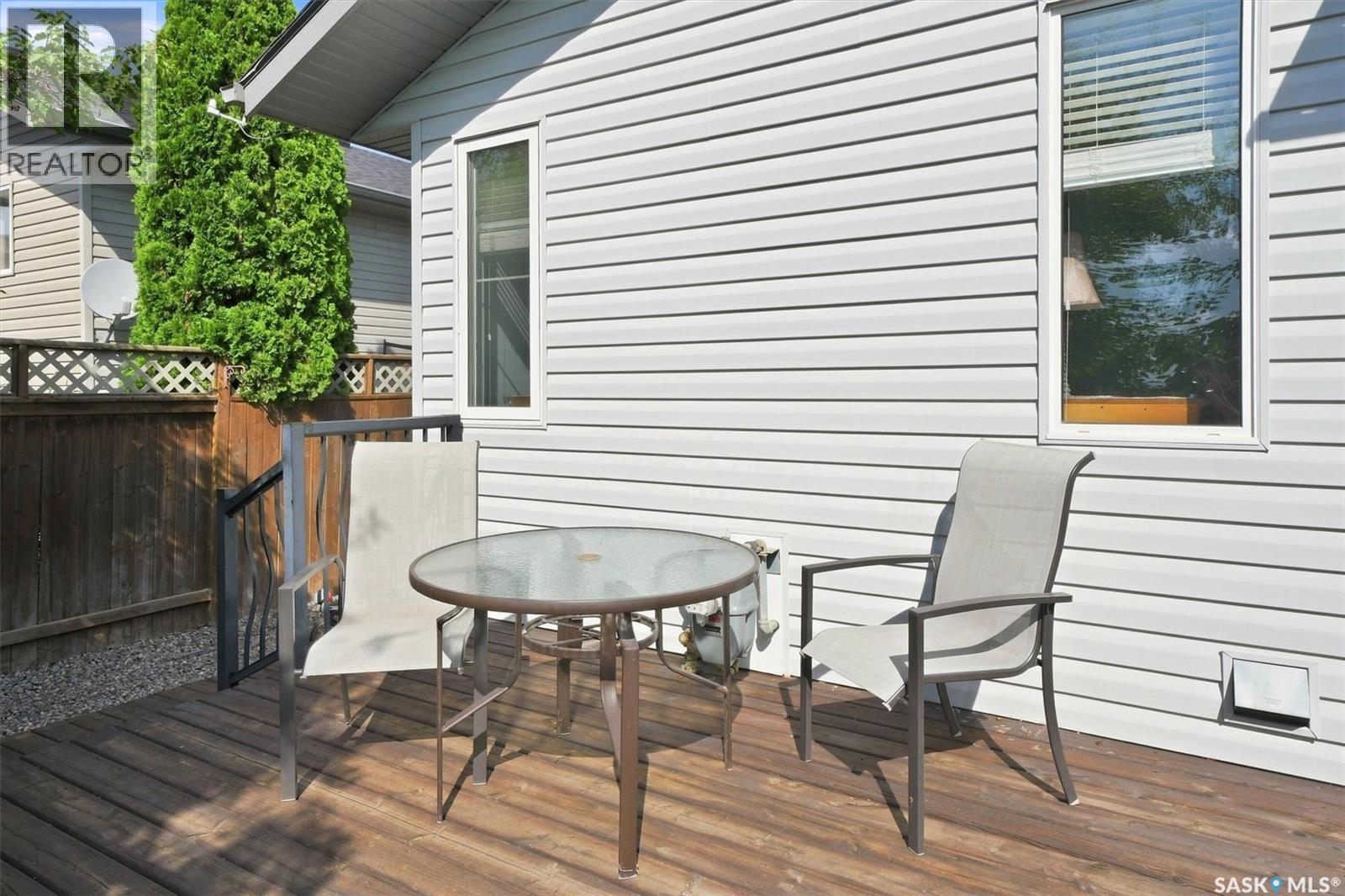 122 Overholt Crescent, Saskatoon, Saskatchewan  S7N 4S9 - Photo 47 - SK048060