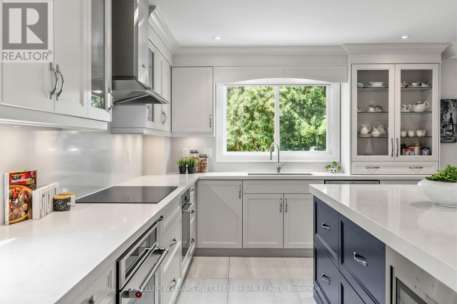 90 Holmes Avenue, Toronto, Ontario  M2N 4M4 - Photo 13 - C13765498