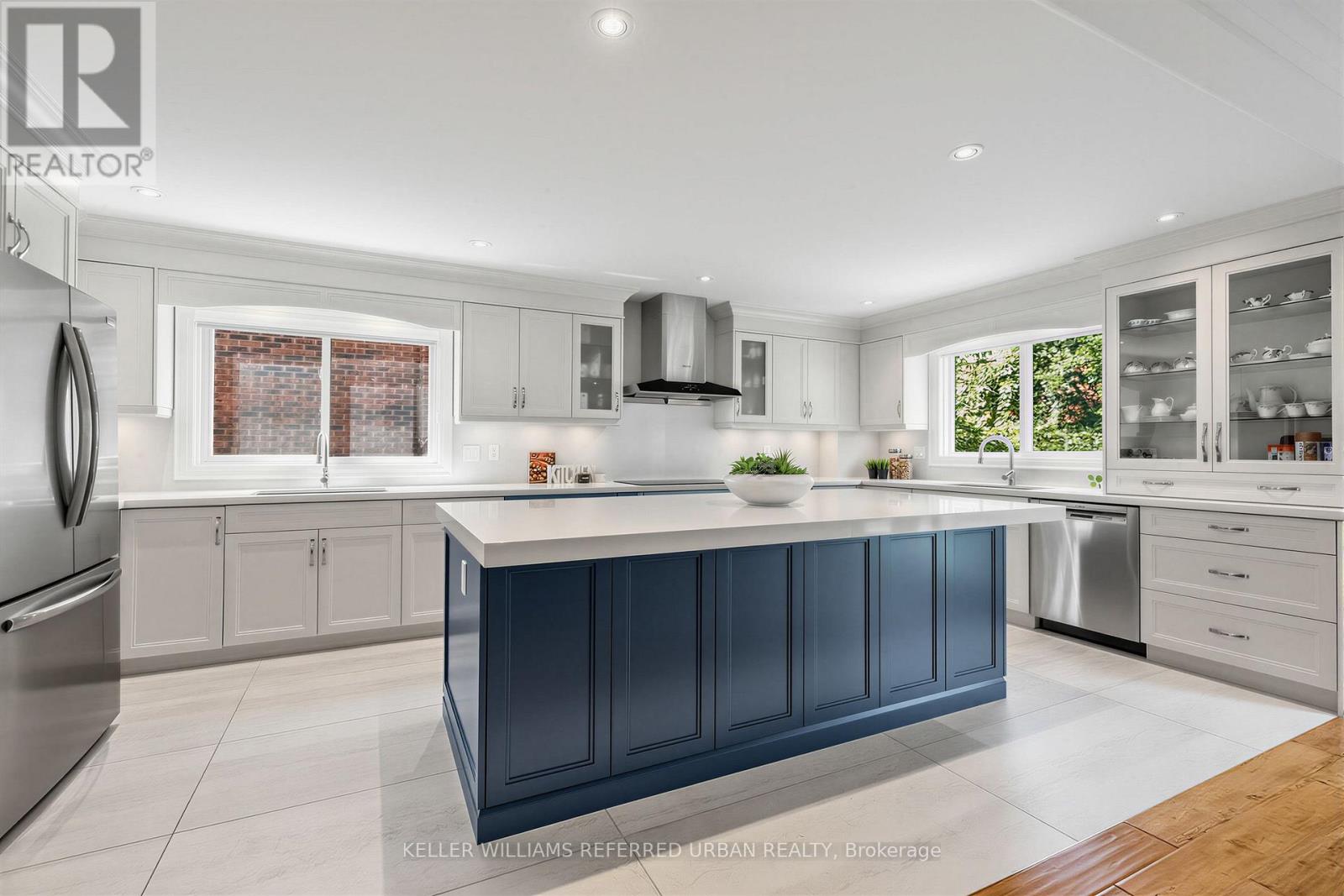 90 Holmes Avenue, Toronto, Ontario  M2N 4M4 - Photo 7 - C13765498