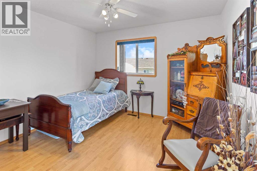 6603 55 Avenue, Camrose, Alberta  T4V 4E4 - Photo 12 - A2338629