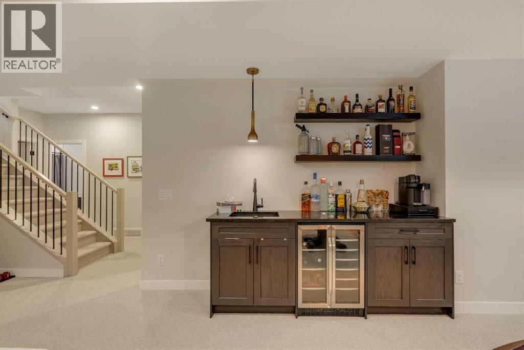 648 Shawnee Terrace SW, Calgary, Alberta  T2Y 0T5 - Photo 25 - A2342226