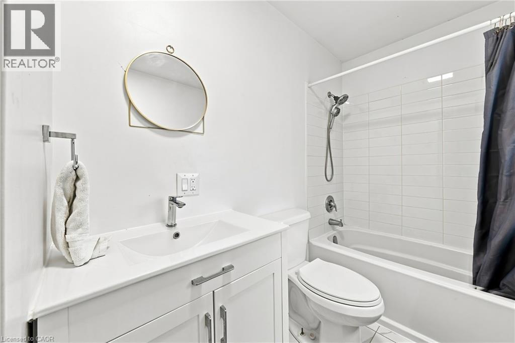 2177 Lakeshore Road, Burlington, Ontario  L7R 1A5 - Photo 15 - 40860358