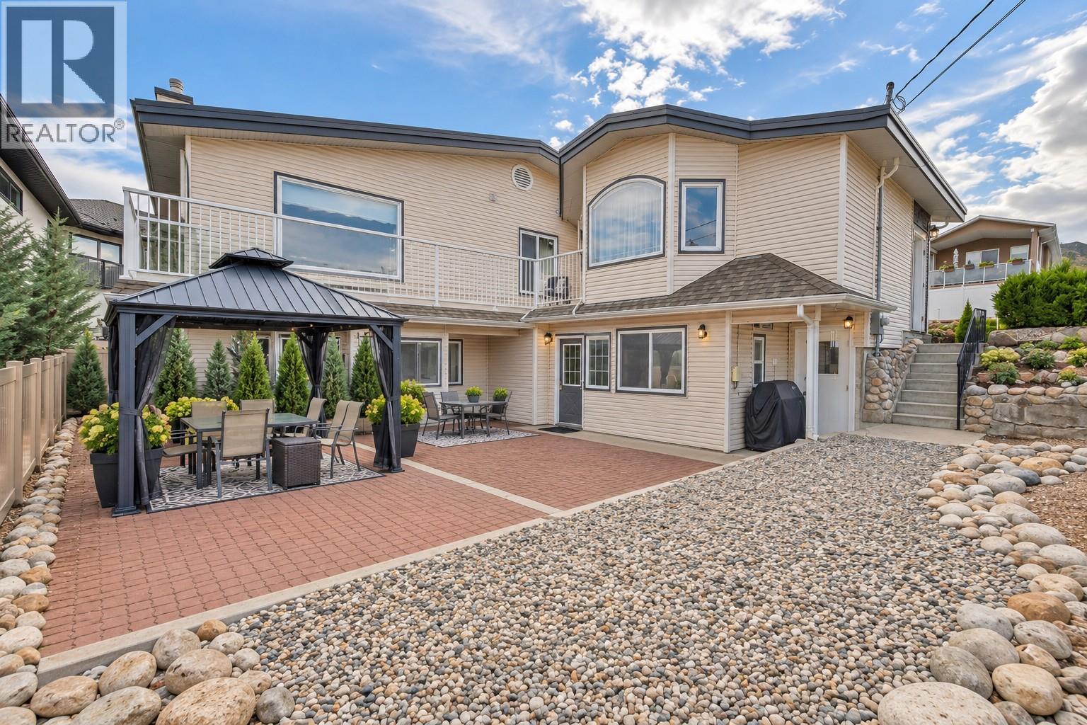 6764 Lakeside Drive Oliver Photo 44