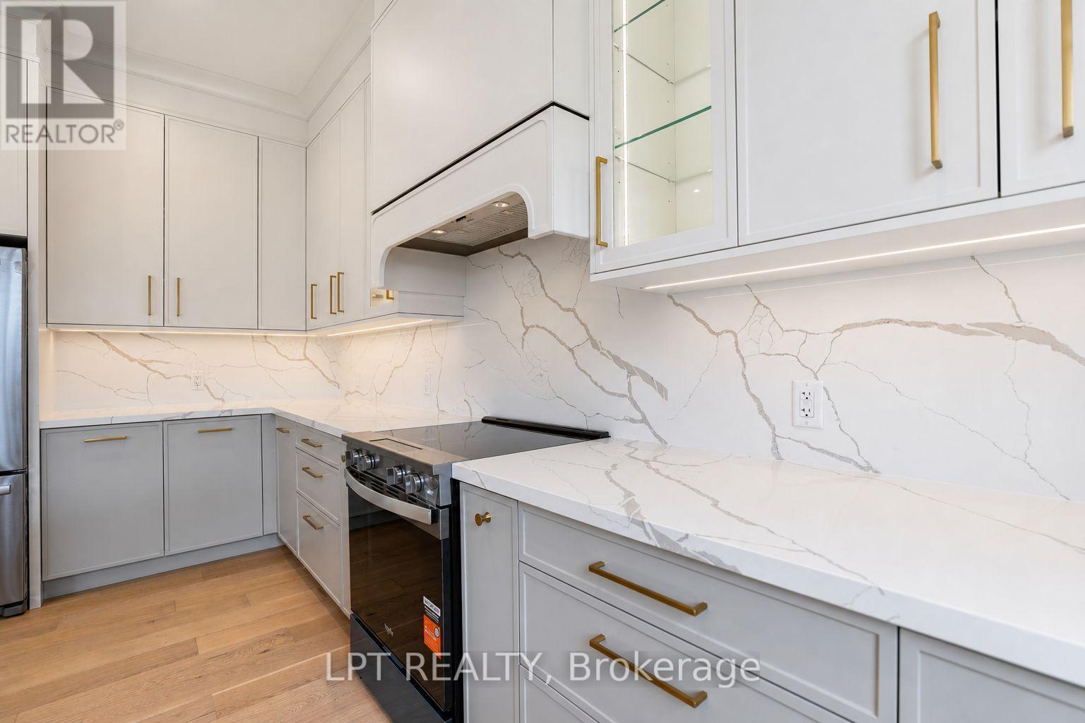 3 Richmond Park Drive, Georgina, Ontario  L4P 0H2 - Photo 18 - N13660838