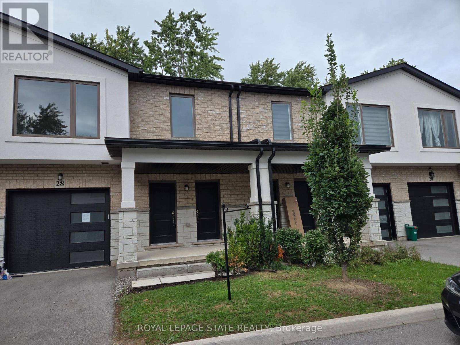 28 Alayche Trail, Welland, Ontario  L3C 0J7 - Photo 1 - X13740436