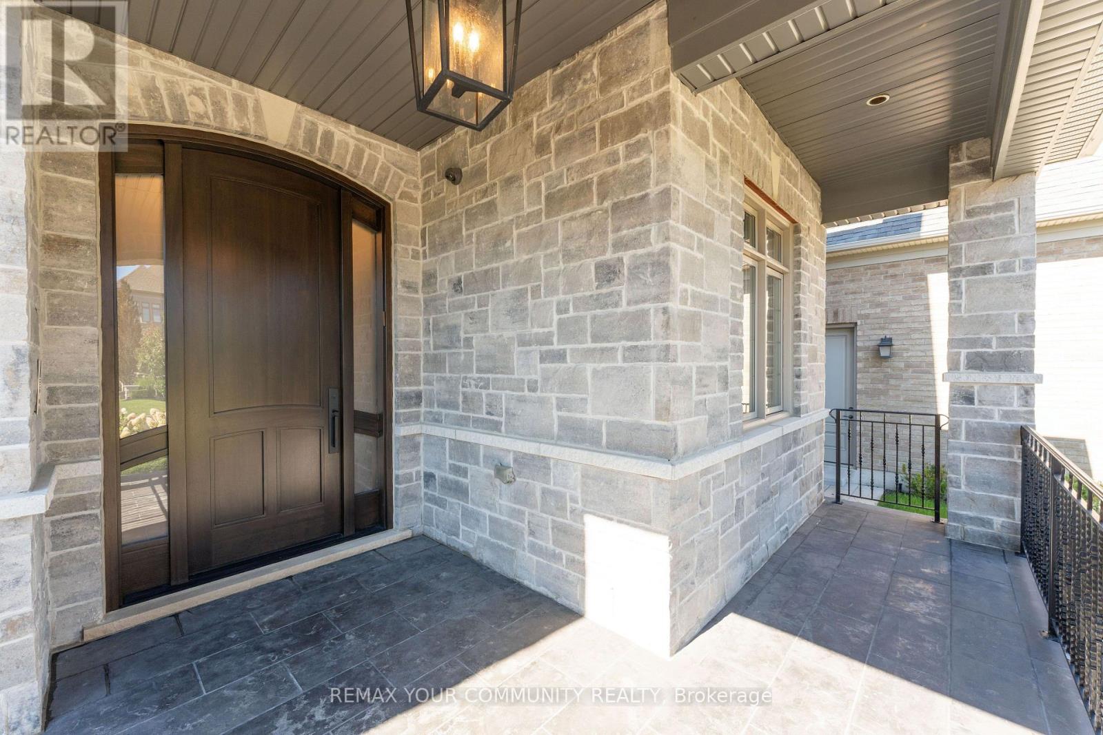 26 Austin Rumble Court, King, Ontario  L7B 0B1 - Photo 4 - N13764914