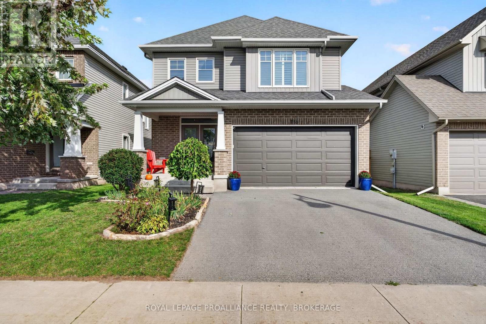 1118 ESCALA CRESCENT, Kingston, Ontario