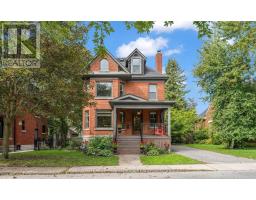 32 KENSINGTON AVENUE, Kingston, Ontario