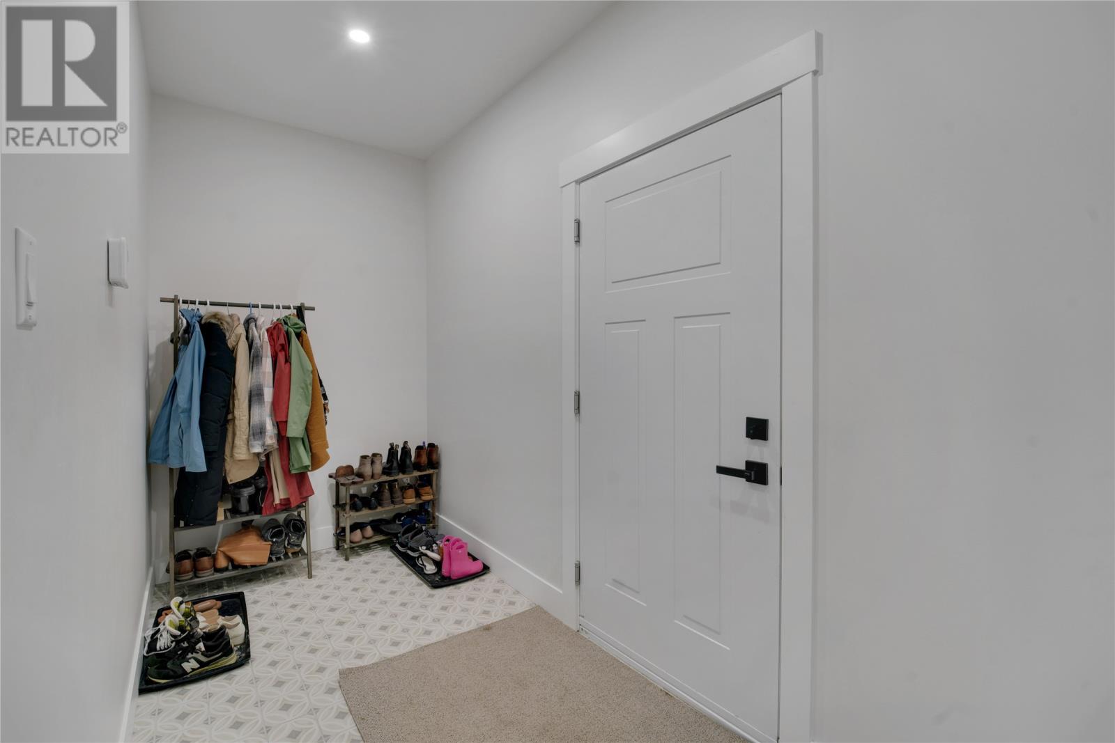 54 Pepperwood Drive, St. John's — photo 12