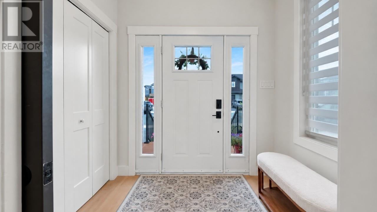 54 Pepperwood Drive, St. John's — photo 3