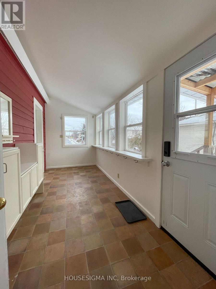 301 Cyr Avenue, Ottawa, Ontario  K1L 7N6 - Photo 14 - X13766248