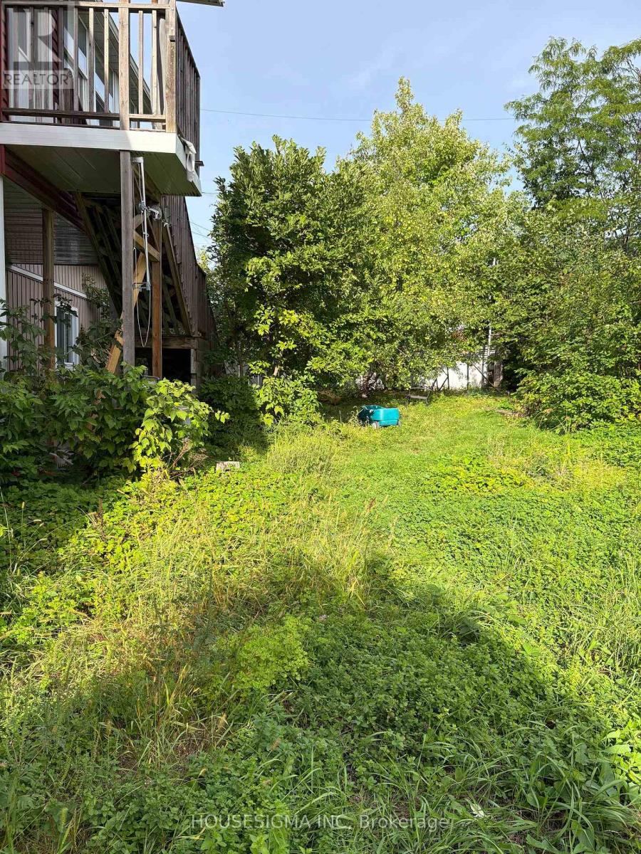 301 Cyr Avenue, Ottawa, Ontario  K1L 7N6 - Photo 18 - X13766248