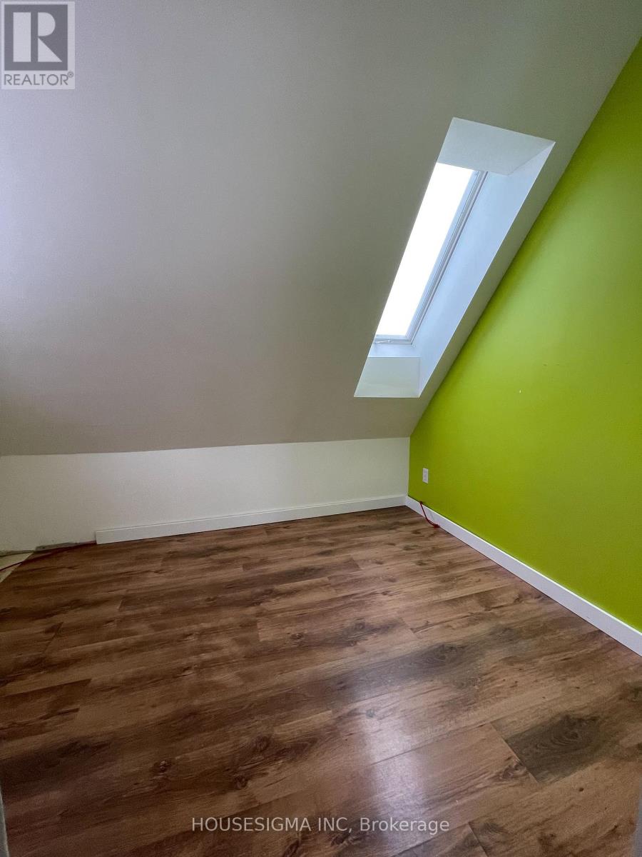 301 Cyr Avenue, Ottawa, Ontario K1L 7N6 - Photo 6 - X13766248