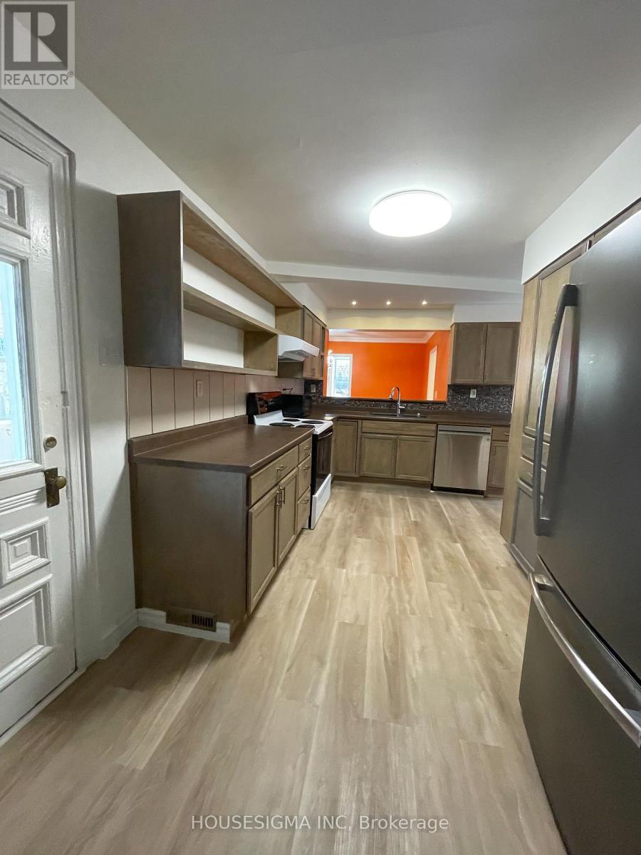 301 Cyr Avenue, Ottawa, Ontario  K1L 7N6 - Photo 9 - X13766248