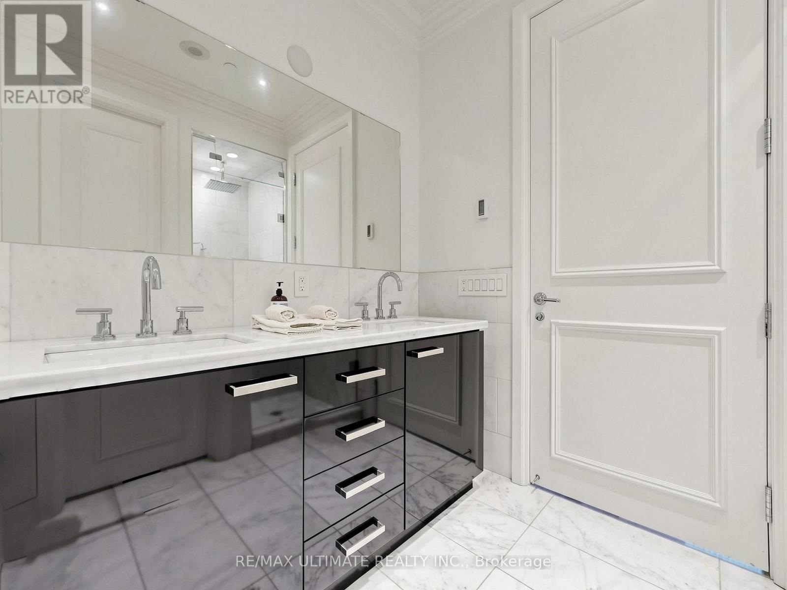 4706 - 311 Bay Street, Toronto, Ontario  M5H 4G5 - Photo 40 - C13766164