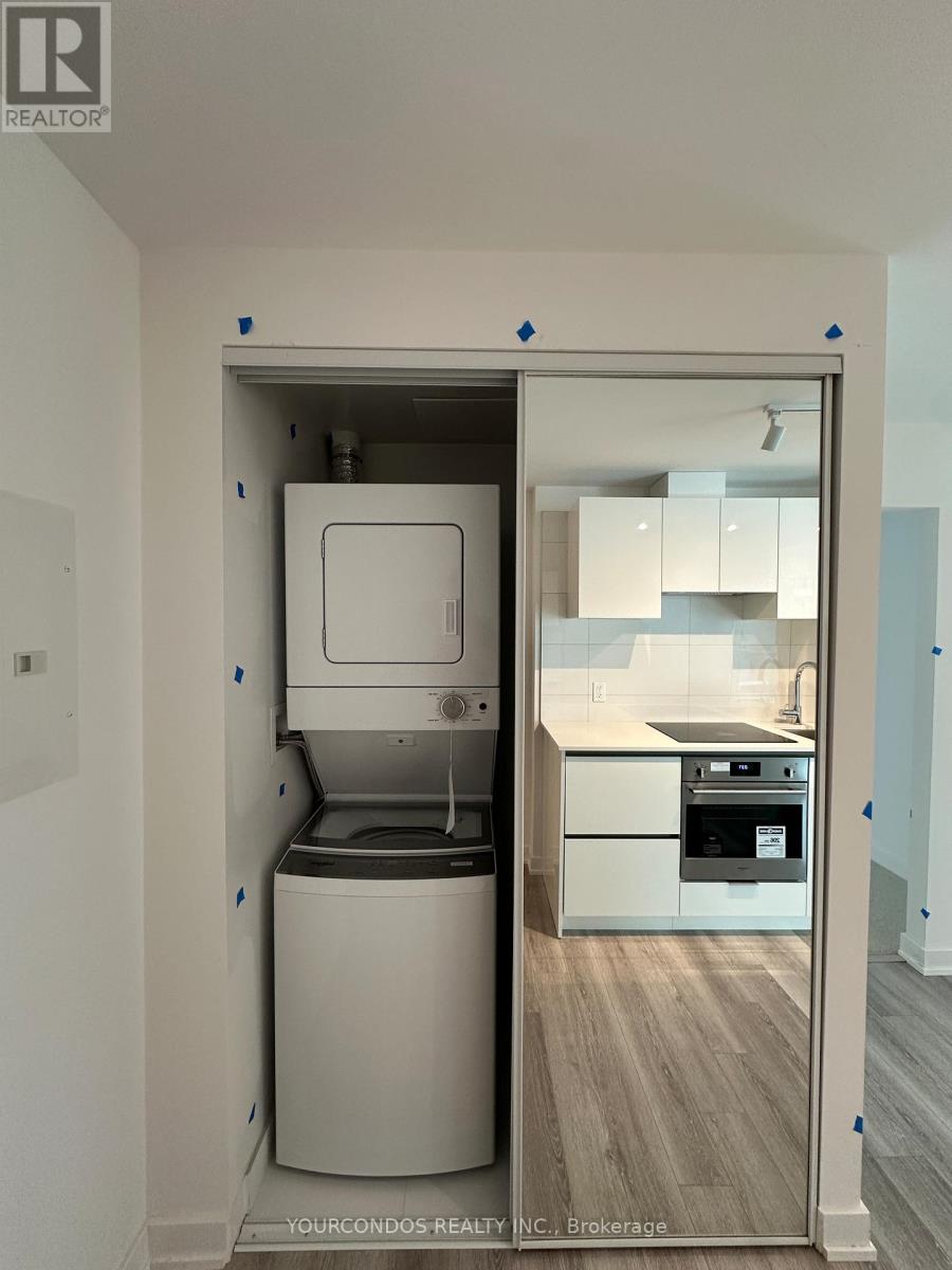 1728 - 230 Simcoe Street, Toronto, Ontario  M5T 0G7 - Photo 11 - C13766182